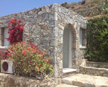 Mykonos Villas-Mykonos-real-estate-mykonos-villa-rentals-mykonos-estates-find-a-villa