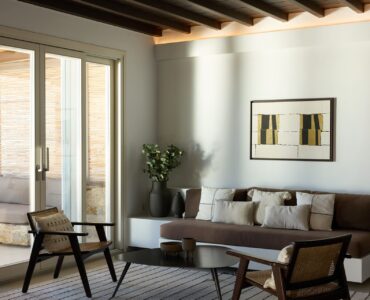 Living room with terrace doors at Villa Alabaster, Kounoupas, Mykonos