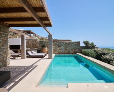Private pool with sea view at Villa Amethyst, Kounoupas, Mykonos