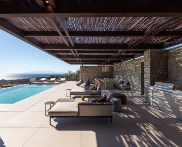 Infinity pool next to the covered stone terrace at Aether Private Retreat - Upper Floor, Aleomandra, Mykonos
