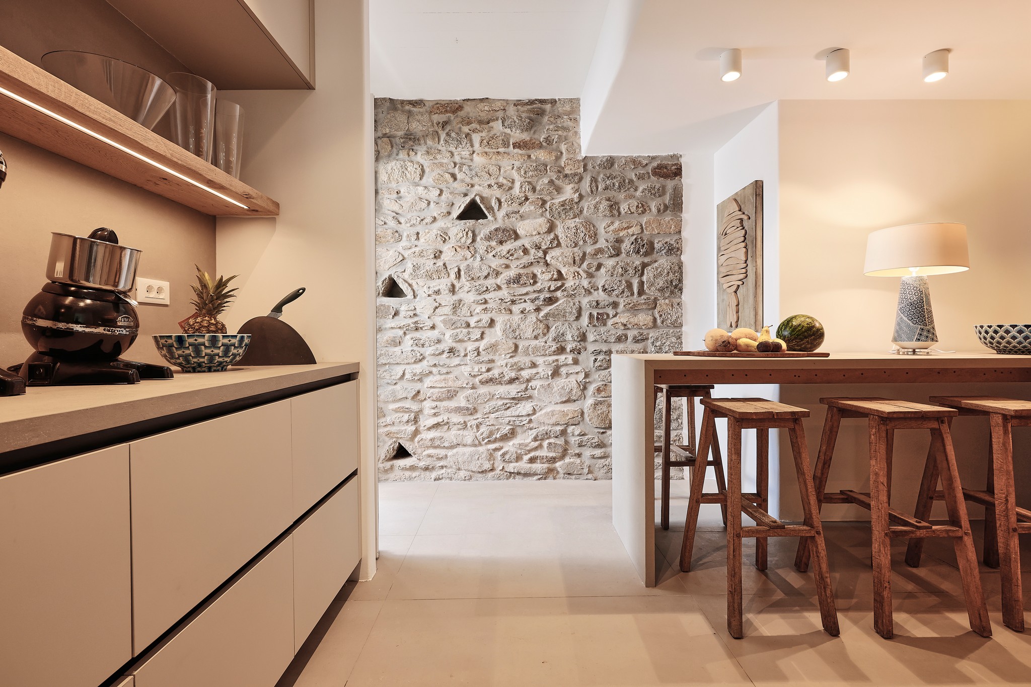Fully equipped kitchen at Bali Sea Front Villa in Ftelia, Mykonos