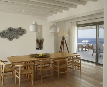Blue Emerald villa Mykonos – dining area
