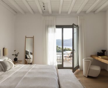 Blue Emerald villa Mykonos – bedroom interior