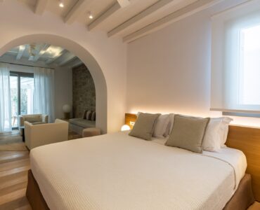 Blue Emerald villa Mykonos – bedroom interior