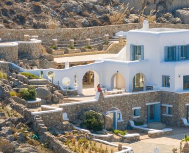 Main villa and terraces in their Cycladic setting – Grand Kanalia estate for sale in Kanalia, Mykonos