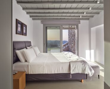 J-View Villa, Agios Lazaros, Mykonos – double bedroom with balcony