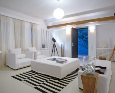 Living room at Maison Haute in Aleomandra, Mykonos