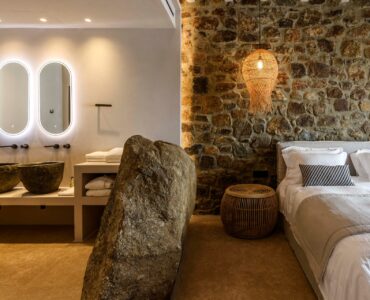 Bathroom with double basins at Muse Mansion in Agios Lazaros, Mykonos
