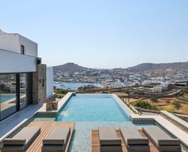 Pool with island views at Muse Mansion in Agios Lazaros, Mykonos