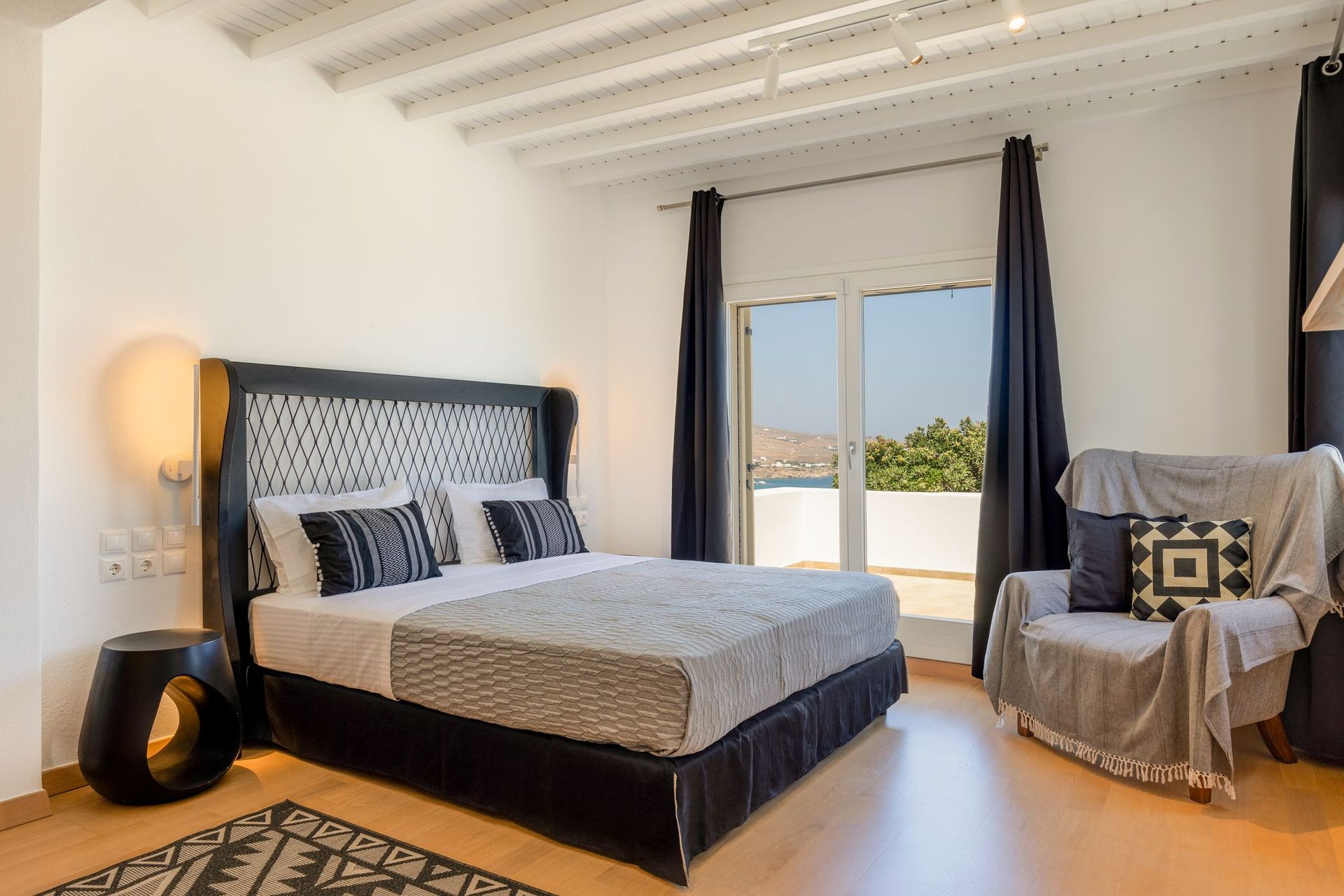 Double bedroom at Platinum Deluxe Villa in Kalafatis, Mykonos