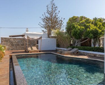Pool and garden at Platinum Deluxe Villa in Kalafatis, Mykonos