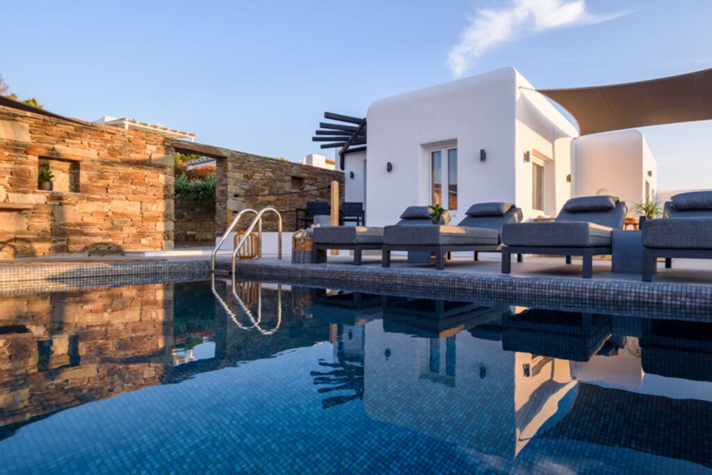 Private pool and villa at Platinum Junior Villa in Kalafatis, Mykonos