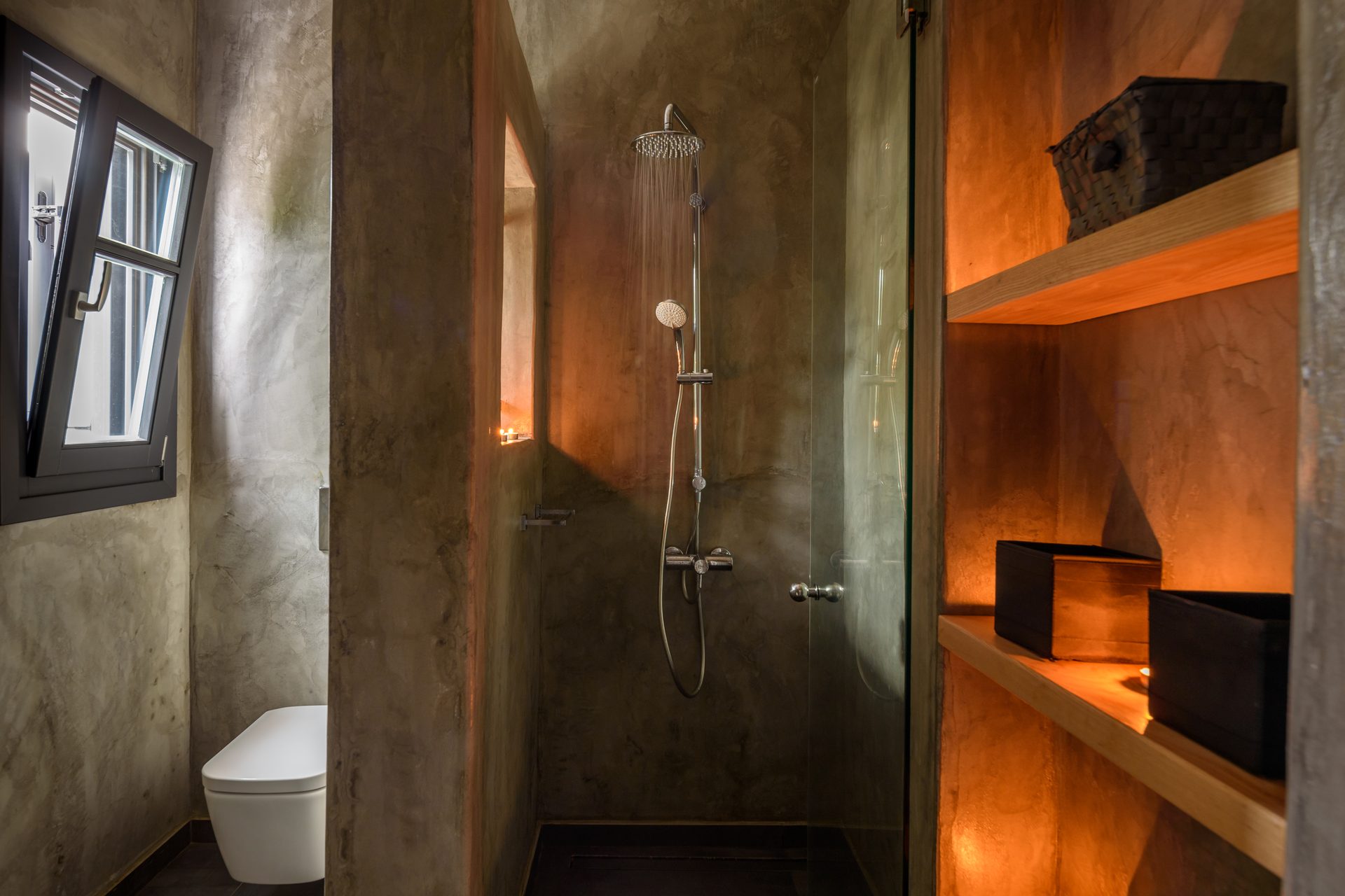 Walk-in shower at Platinum Senior Villa in Kalafatis, Mykonos