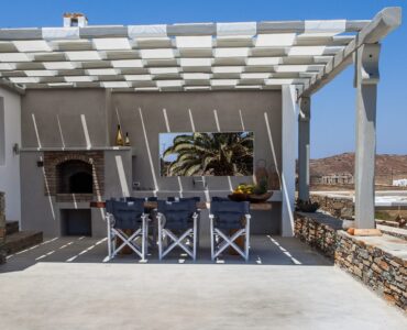 Terrace daybed under the pergola at Platinum Superior Villa in Kalafatis, Mykonos