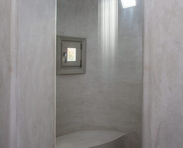 Walk-in shower at Platinum Superior Villa in Kalafatis, Mykonos