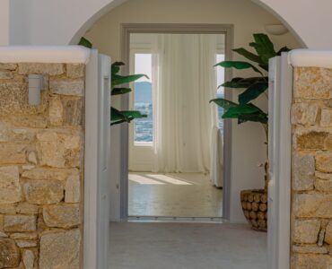Arched entrance passage at Villa Alkioni in Agios Lazaros, Mykonos