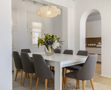 Indoor dining area at Villa Alkioni in Agios Lazaros, Mykonos