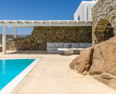 Pool and natural rock garden at Villa Alkioni in Agios Lazaros, Mykonos