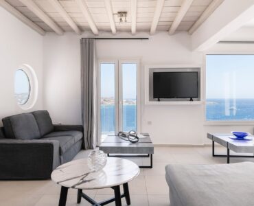 Living room with sea view at Villa Aquablue in Agios Lazaros, Mykonos