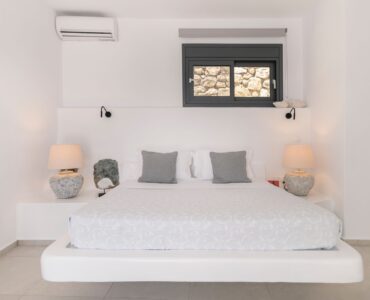 Double bedroom at Villa Aquablue in Agios Lazaros, Mykonos