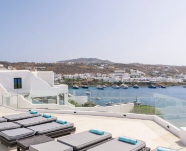 Sun loungers with sea view at Villa Aquablue in Agios Lazaros, Mykonos