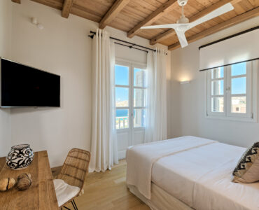Double bedroom with sea view at Villa Arion in Aleomandra, Mykonos