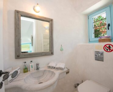 Bathroom at Villa Danelina in Agios Lazaros, Mykonos