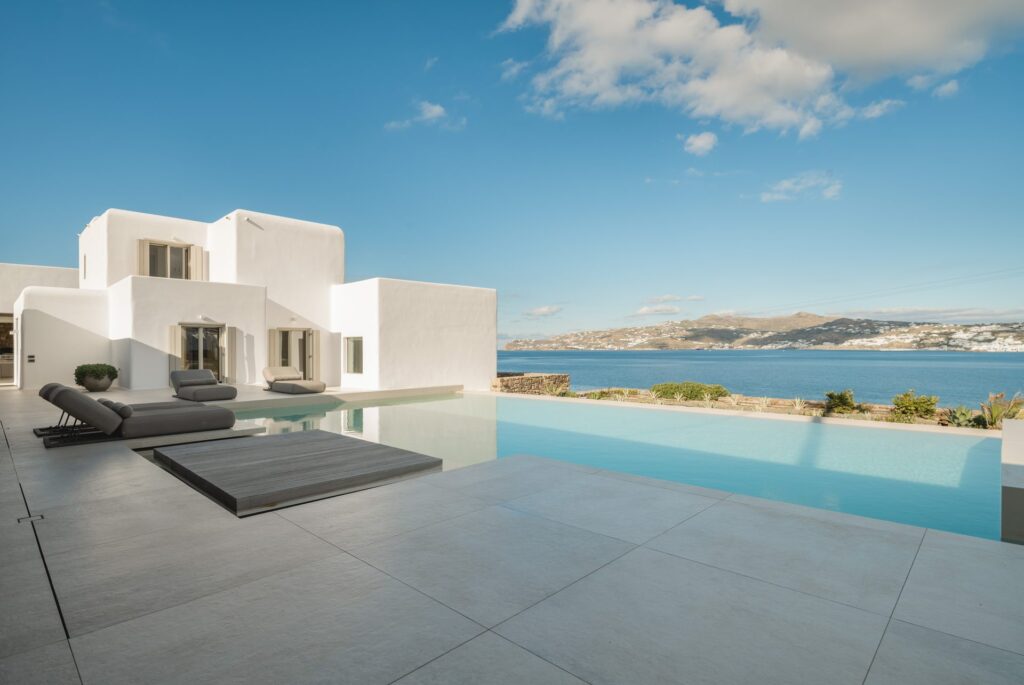 Infinity pool and villa with sea view at Villa Mare Blu in Kanalia, Mykonos