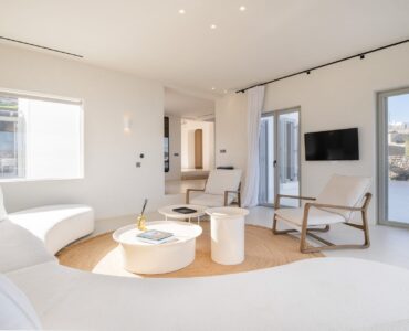 Living room at Villa Mare Blu in Kanalia, Mykonos