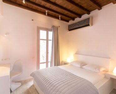Double bedroom at Villa Phaedra in Pouli, Mykonos