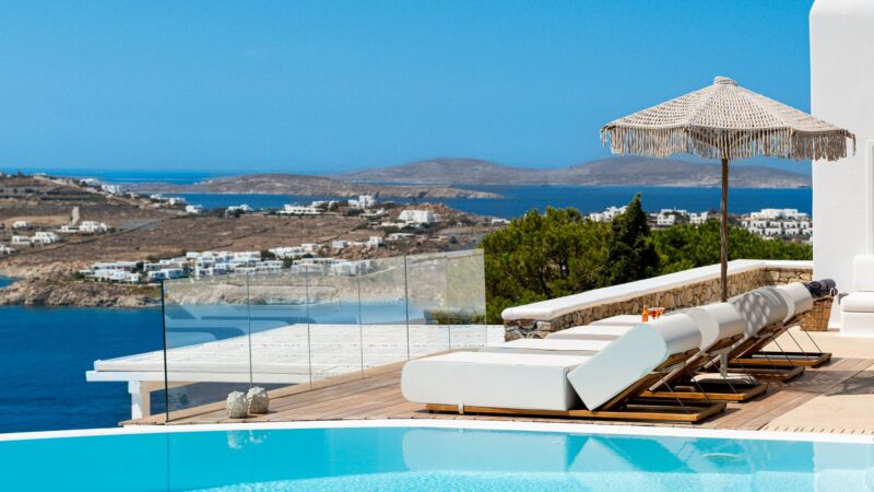 Infinity pool above the sea at Villa Sagini in Agios Lazaros, Mykonos